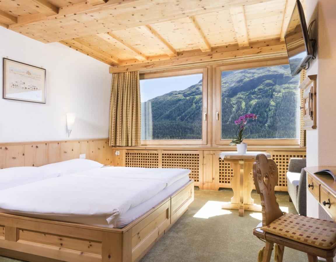 Chesa Languard Hotel St. Moritz Exterior photo